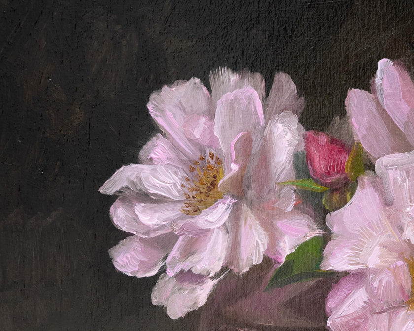 Close up details of this pink roses in a vase painting. 